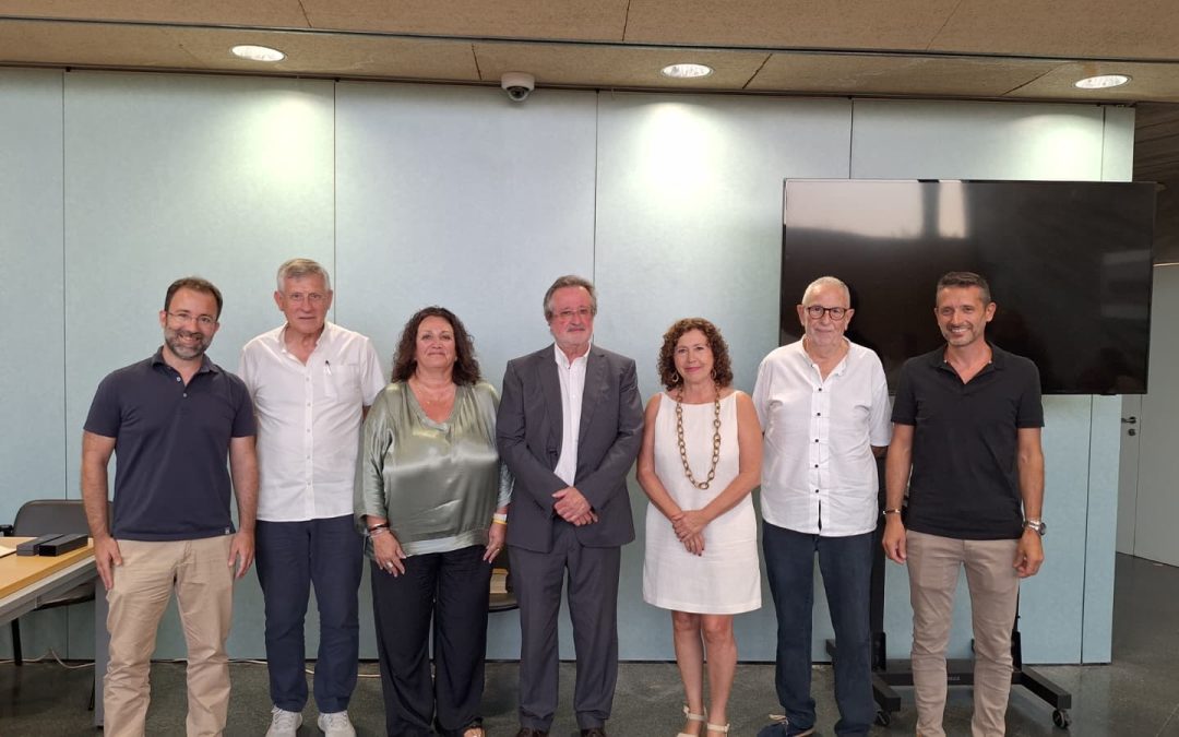 El Consell Comarcal ret homenatge al secretari Jordi Batllori amb motiu de la seva jubilació